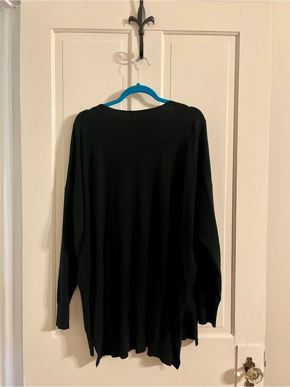 Zenana 1X long sweater with side slits - Picture 3 of 5
